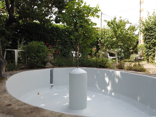Réaliser un bassin de jardin en résine polyester
