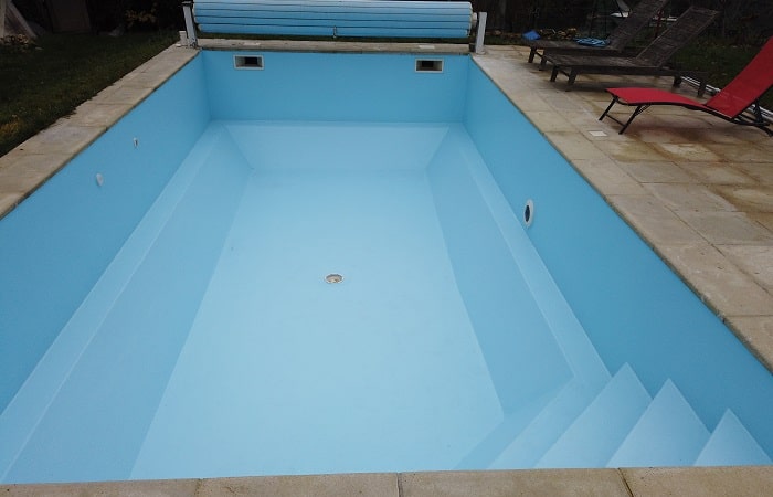 Liner piscine mort à changer